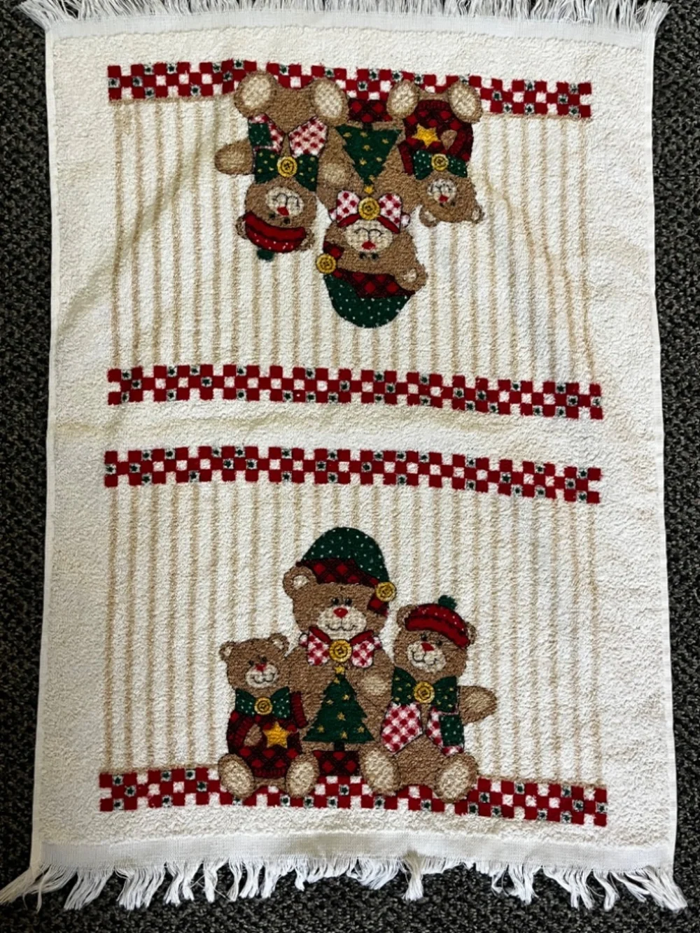 Vintage Hand Towel Kitchen Linen Christmas Teddy Bears Family 16x23.5 Made USA